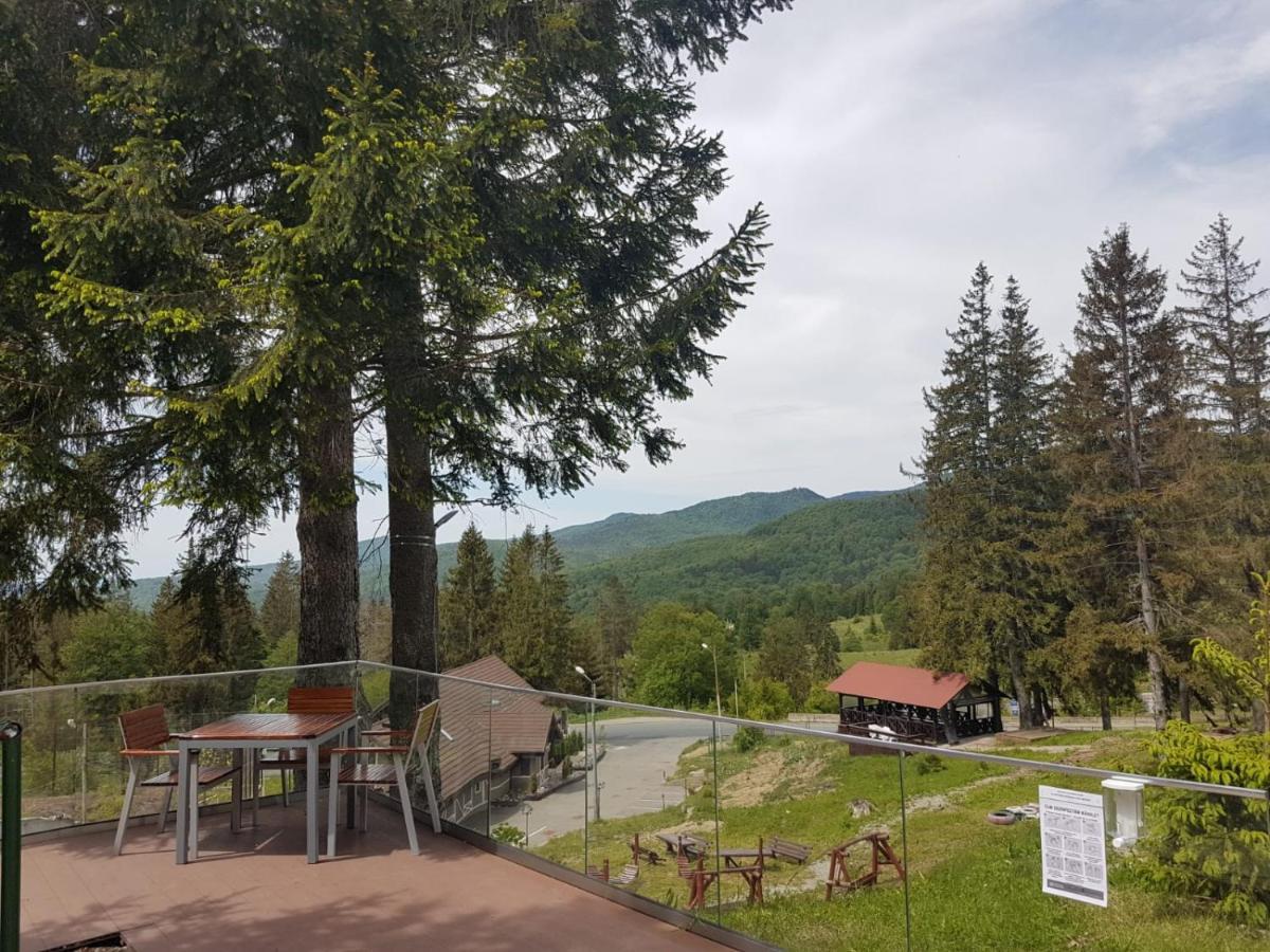 Complex Hotelier Cota O Mie Sinaia Exterior photo