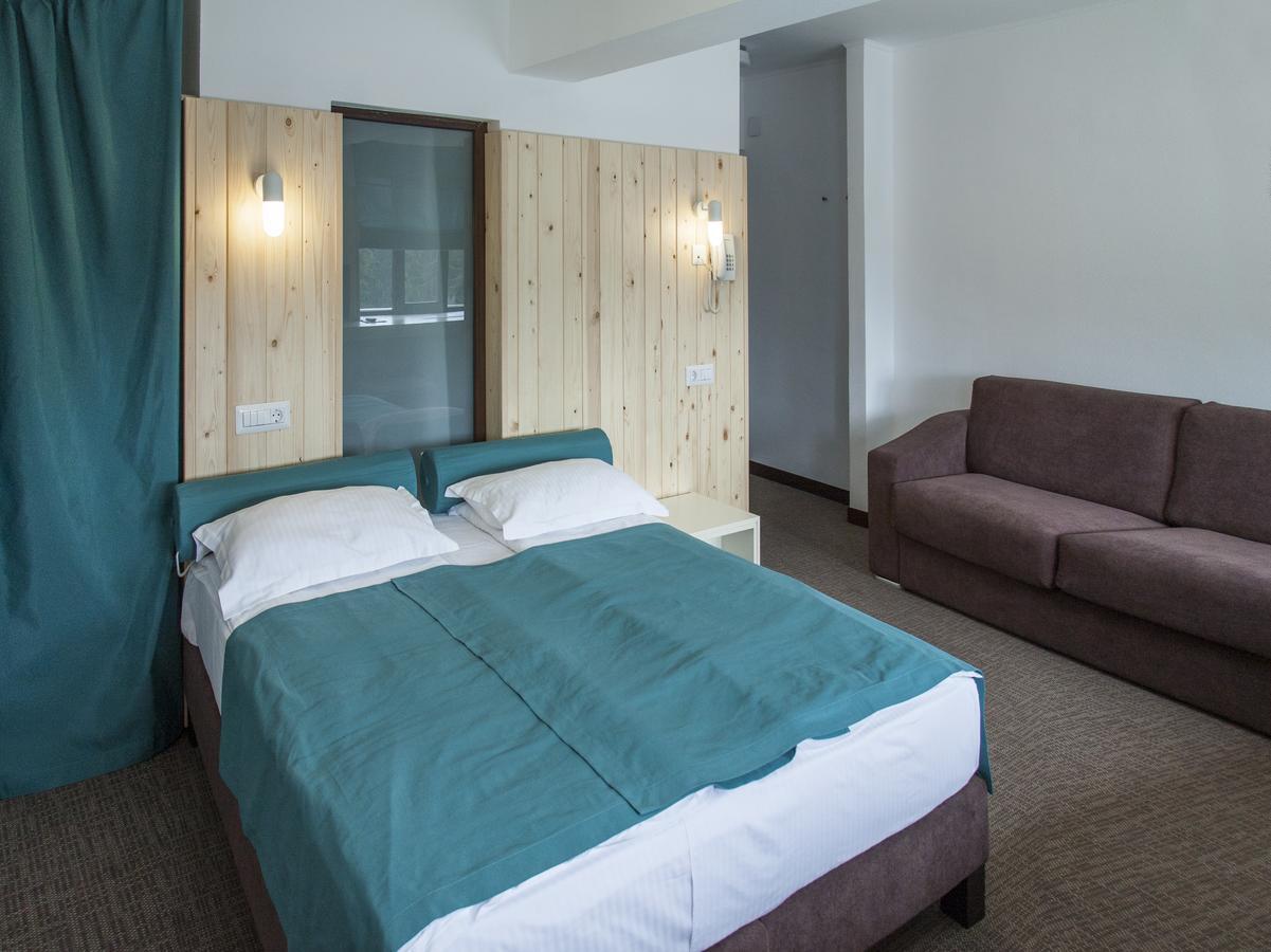 Complex Hotelier Cota O Mie Sinaia Exterior photo